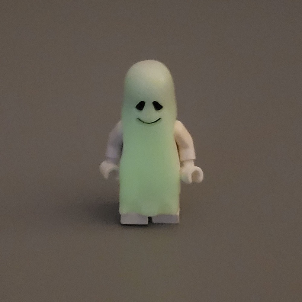 Vintage LEGO Glow in the Dark Ghost Minifigure with Smile Halloween 6617